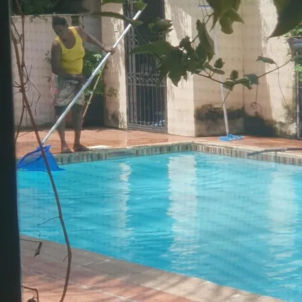 B & B Villa Calliandra, hotel v destinaci Bijilo