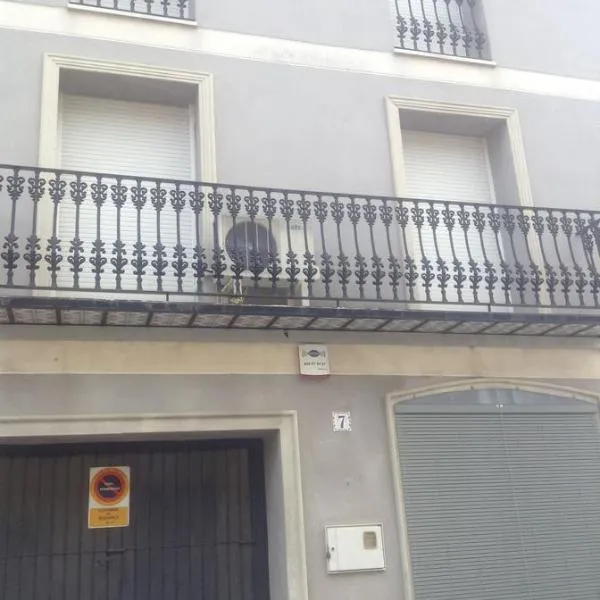 Apartamentos Turisticos Ca Ramon, hotel v destinaci Beniarrés