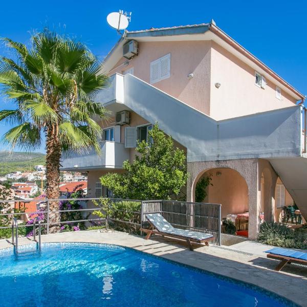 Apartment Seget Vranjica 14409a