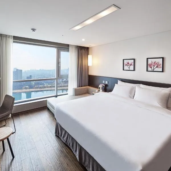 Hotel Riverside Ulsan, hotell sihtkohas Ulsan