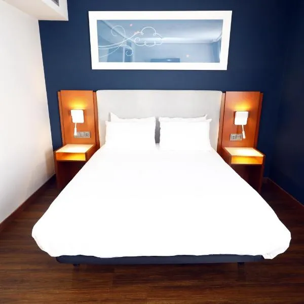 Travelodge Madrid Coslada Aeropuerto, hotel in Coslada