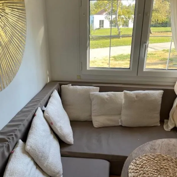 TINY HOUSE、Souvansのホテル