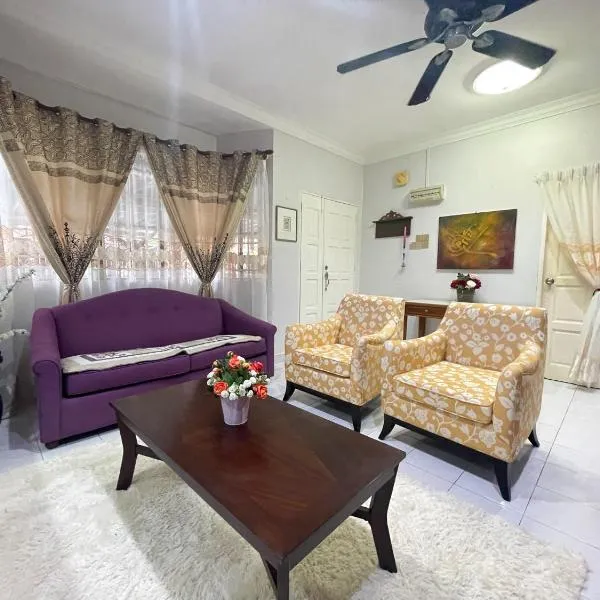 Venice Raudhah Guest House, hotel in Lumut