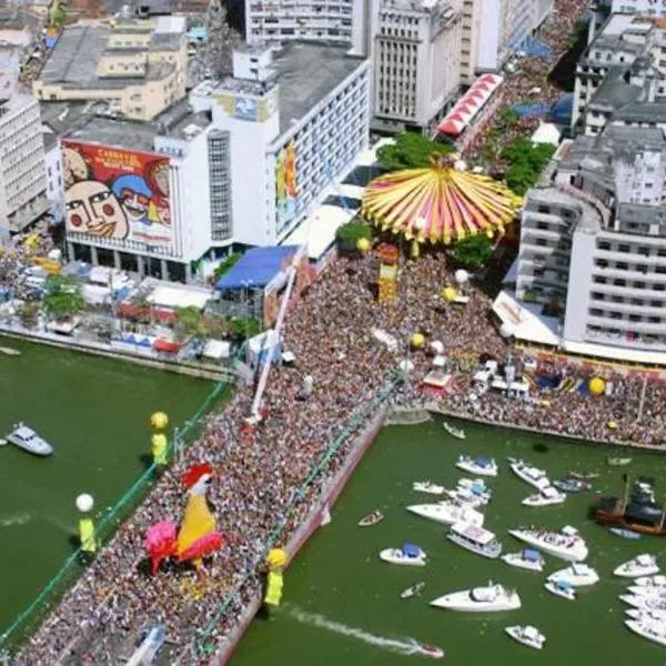 Casa no coração de Recife para Carnaval, hotel in Recife