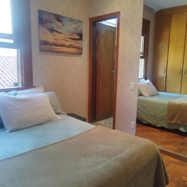 Quarto Suite -Em apartamento familiar, hotel v destinaci Belo Horizonte