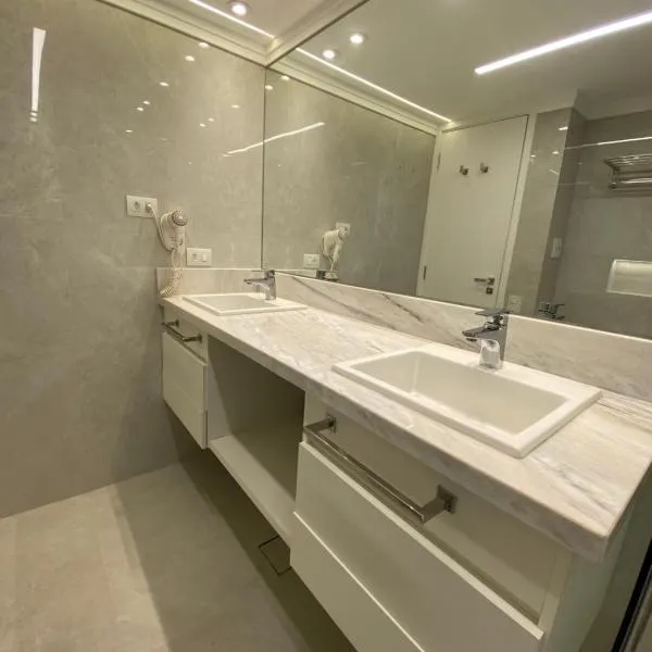 Ninety Suíte Premium, hotel in Sao Paulo