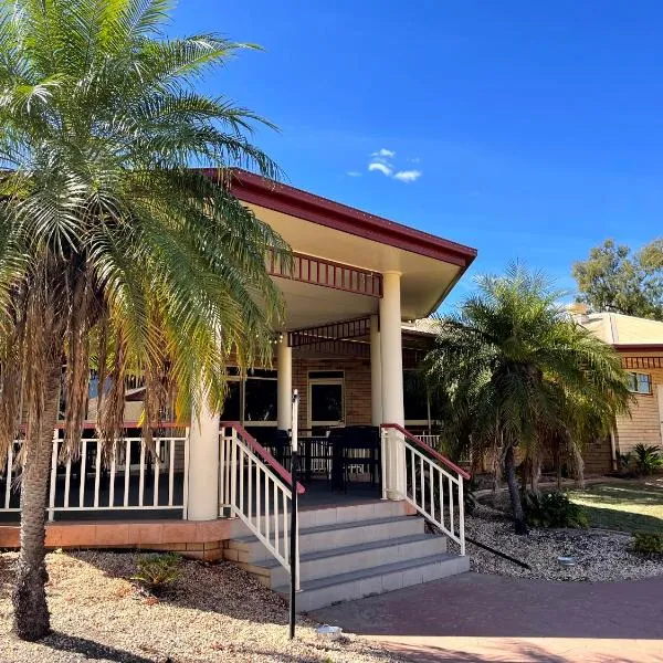 Western Heritage Motor Inn, hotel en Moranbah