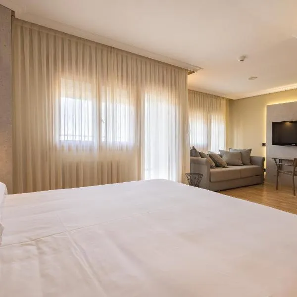 Hotel Santamaria, hotel di Tudela