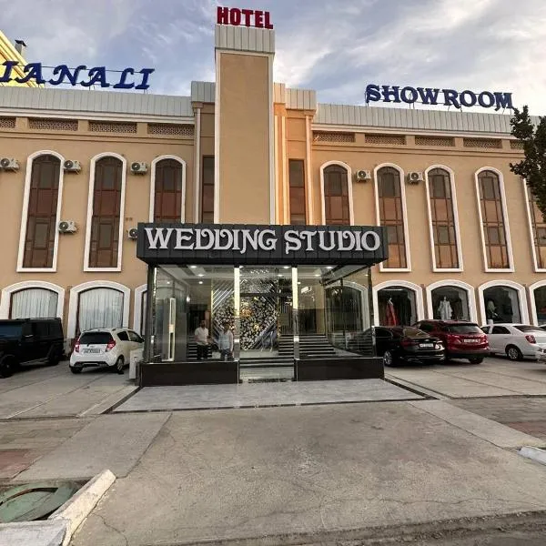 LIANALI Plaza，位于布哈拉的酒店