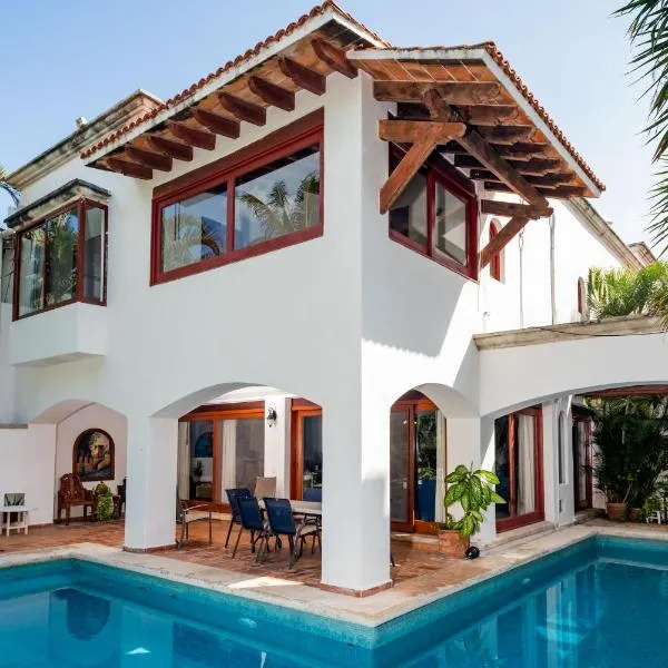 Villa tropically in Hotel Zone, hotel v destinaci Cancún