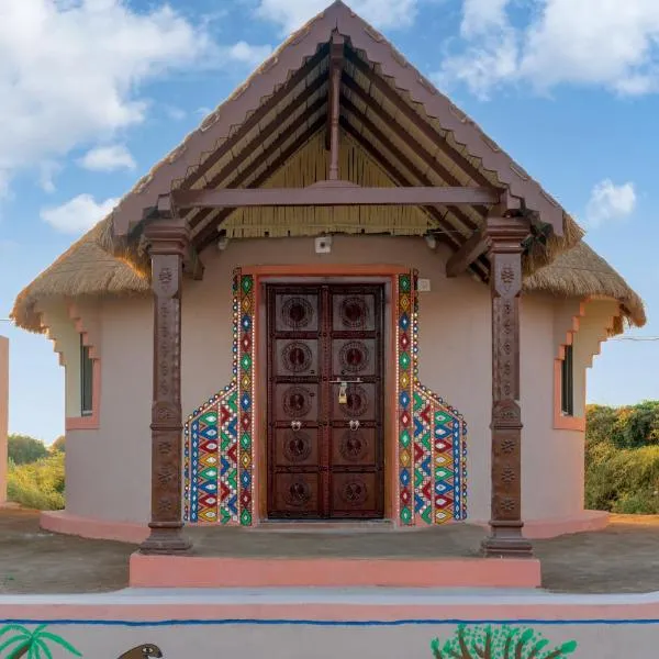 Dholavira Village resort: Dholovira şehrinde bir otel