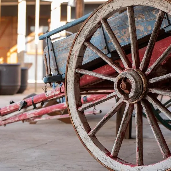 The Staging Post, hotel in Longreach