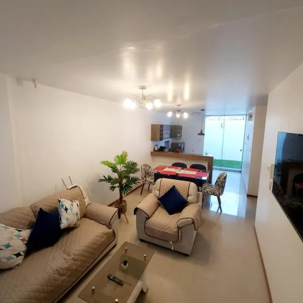 Departamento familiar en Huacachina, hotel in Ica