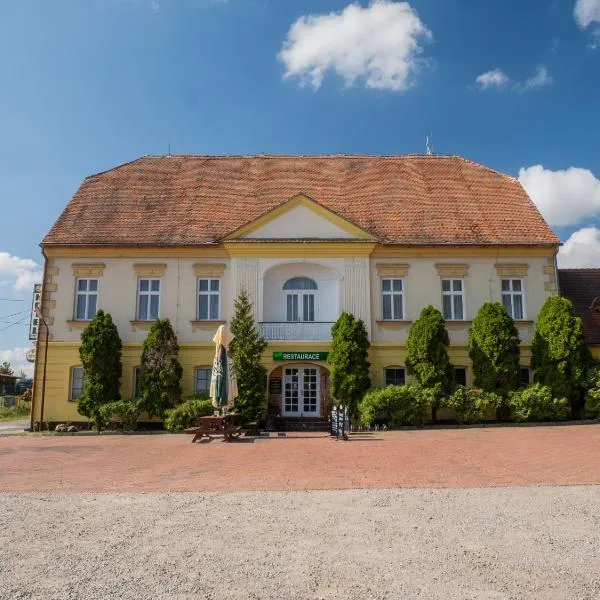 Hotel Club, hotel en Vranovská Ves