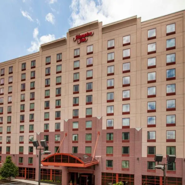 Hampton Inn New York - LaGuardia Airport, hotel in Queens