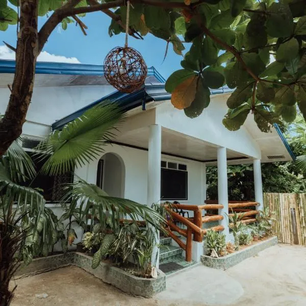 Casa Ella, Hotel in General Luna