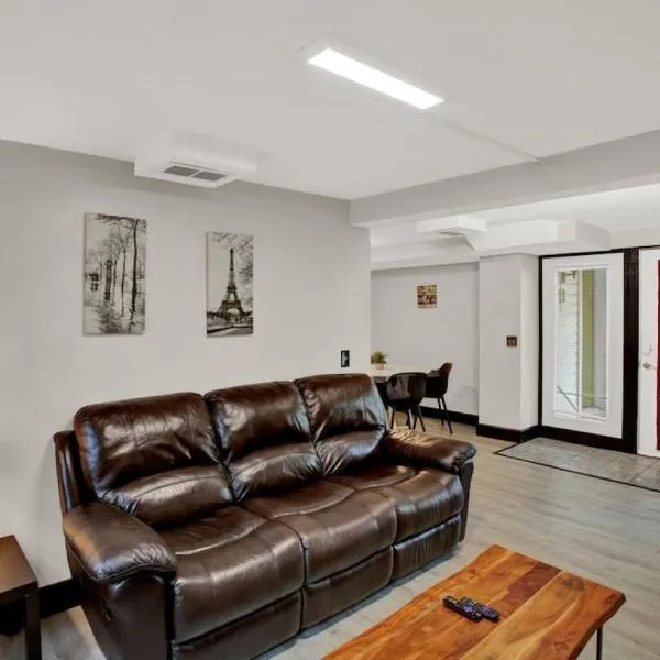 Unique Downtown 2br 2ba close to everything Apt.B, hôtel à Gainesville