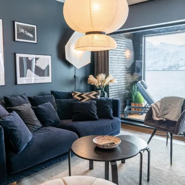 Skipperhuset 2, Kristian Isaksen suite, Hotel in Tofta