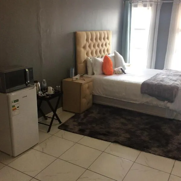 De Capital Guest House, hotel in East London