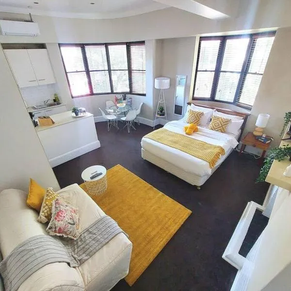 Perfect and modern Studio, Broadway-Chippendale, hotel in Sydney