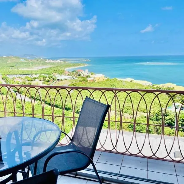 St Croix Bliss - Tranquil Retreat-Ocean Views-Island Breezes、Christianstedのホテル