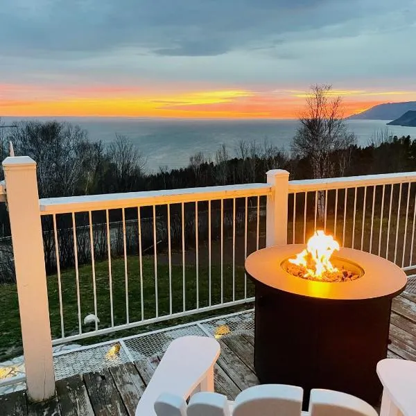 Auberge Cap aux Corbeaux, hotel in Baie-Saint-Paul