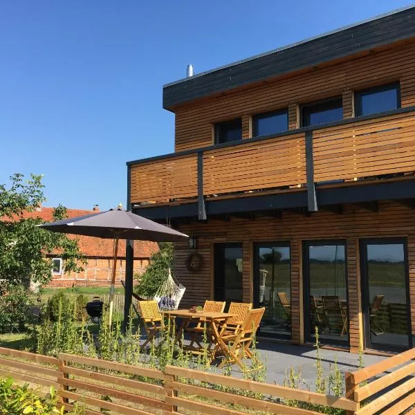 Elbauen-Chalet, hotel in Cumlosen