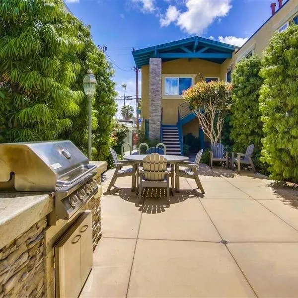 Ocean Beach Pier Condo, hotel in San Diego
