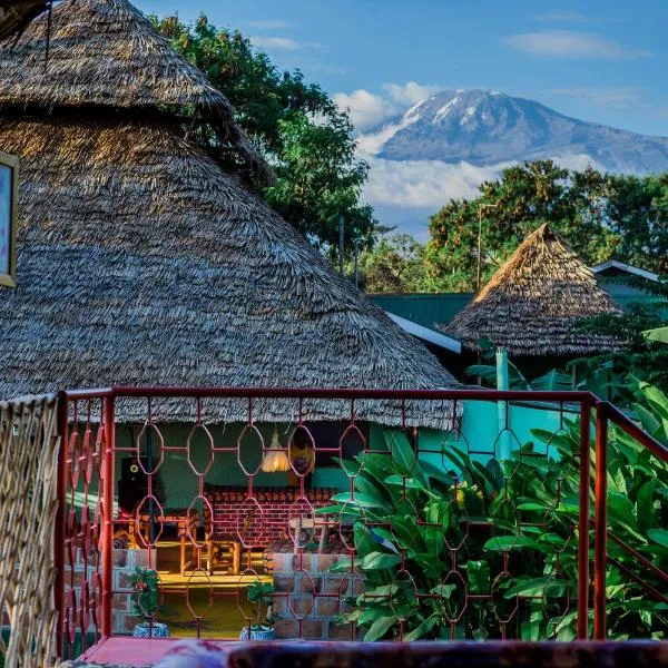 Royal Wonders Hotel, khách sạn ở Moshi