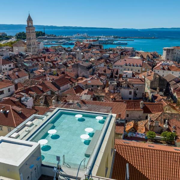 Cornaro Hotel, Split