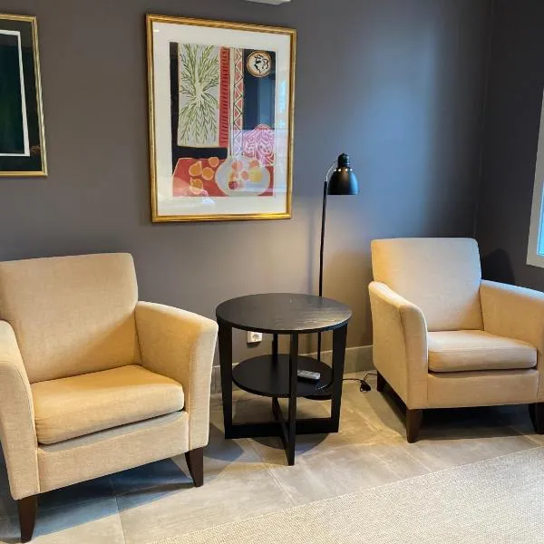 Charming Guesthouse near city center - parking available, ξενοδοχείο σε Sandefjord