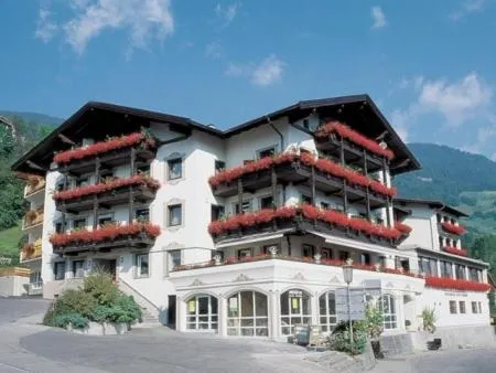 Gasthof Pitztaler Hof, hotel v destinaci Wenns