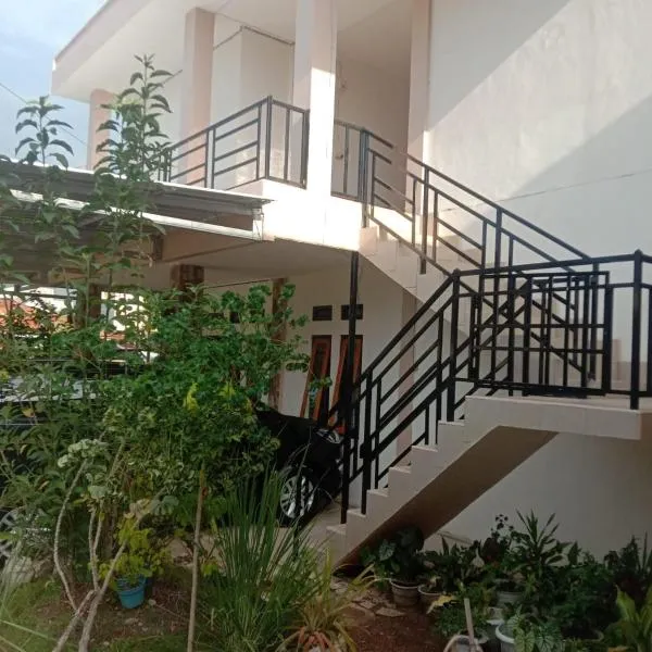 Sibento Komodo Homestay, khách sạn ở Labuan Bajo