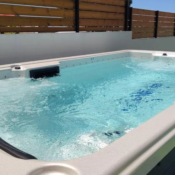 Ti Kaz Family, hotel i Saint-Louis