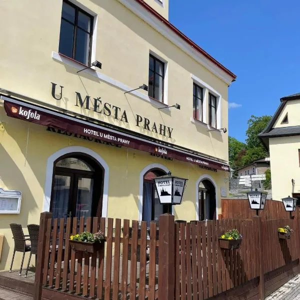 Hotel U města Prahy Náchod, hotel di Náchod