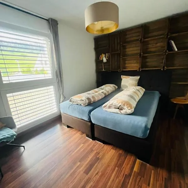 Schöne Doppelzimmer in Mandach, Hotel in Böttstein