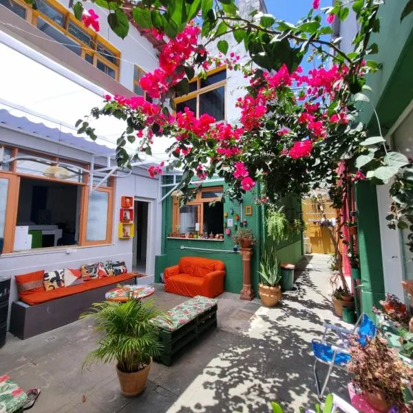 Nomads Hostel Multicultural & Coworking, hotel v destinaci Salvador