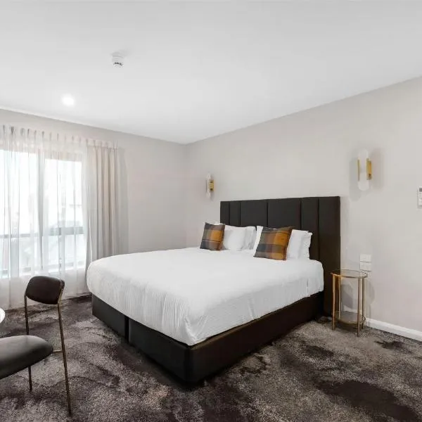 St Hugh Hotel Wagga Wagga，位于沃加沃加的酒店