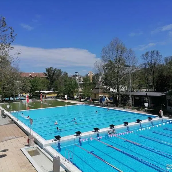 Hód-Thermal Camping, hôtel à Hódmezővásárhely