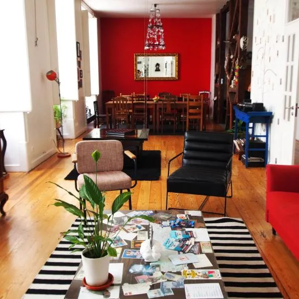 Living Lounge Hostel, hotel sa Lisbon