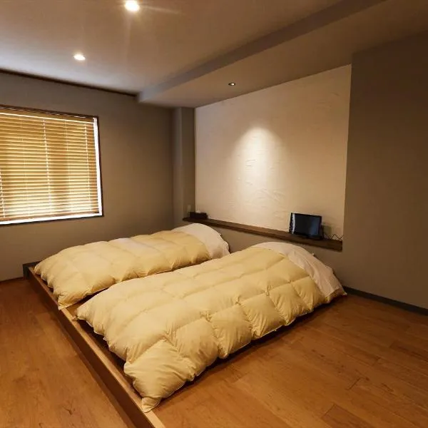 STAY UWU 001 Gallery house 一棟貸切 まちのギャラリー, ξενοδοχείο σε Kochi