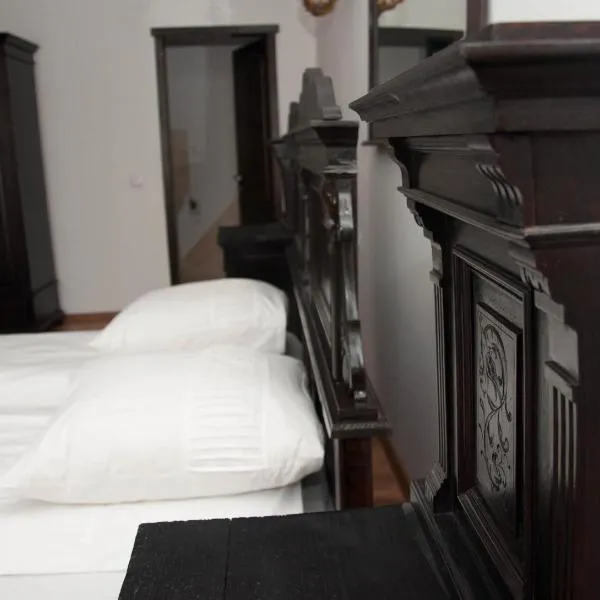 Hanul Cappsha, ξενοδοχείο σε Oradea