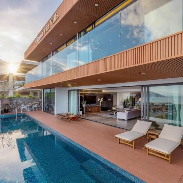 Ocean Front Villa Nha Trang, Hotel in Nha Trang