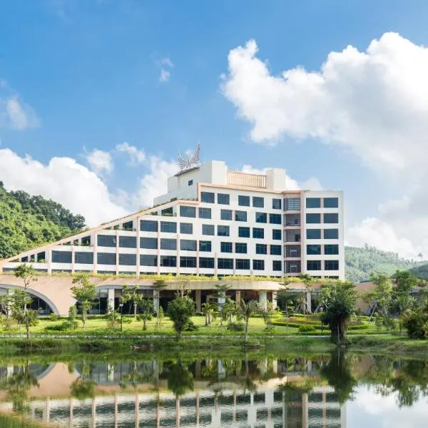 Muong Thanh Luxury Dien Lam, hotel v destinaci Diễn Châu