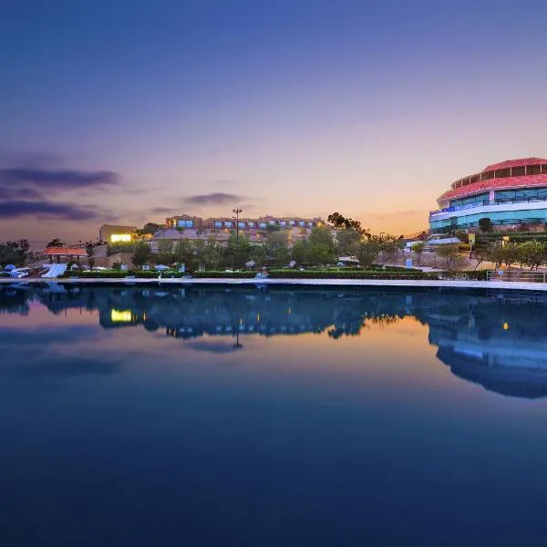 Dreamworld Resort, Hotel & Golf Course, hotel din Karachi