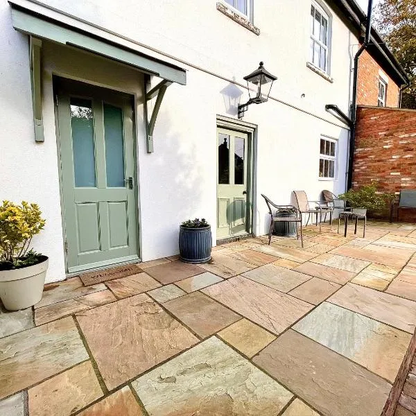 The One @ West End, hotel v destinaci West Haddon