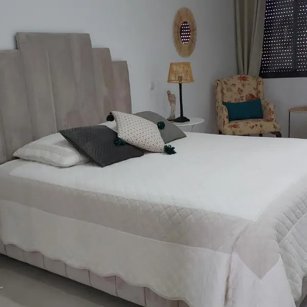 chambre chez alcinda, ξενοδοχείο σε Mindelo
