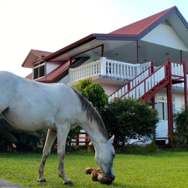 Tekauhivai Lodge, hotel a Uturoa
