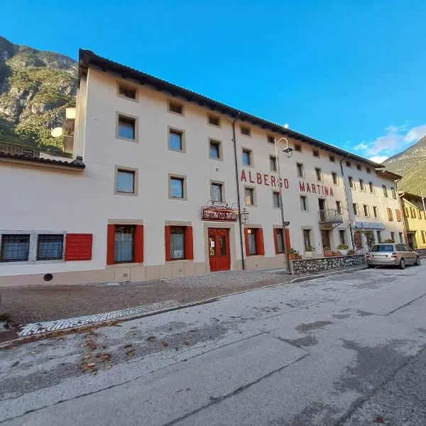 Albergo Martina, hotel u gradu Chiusaforte