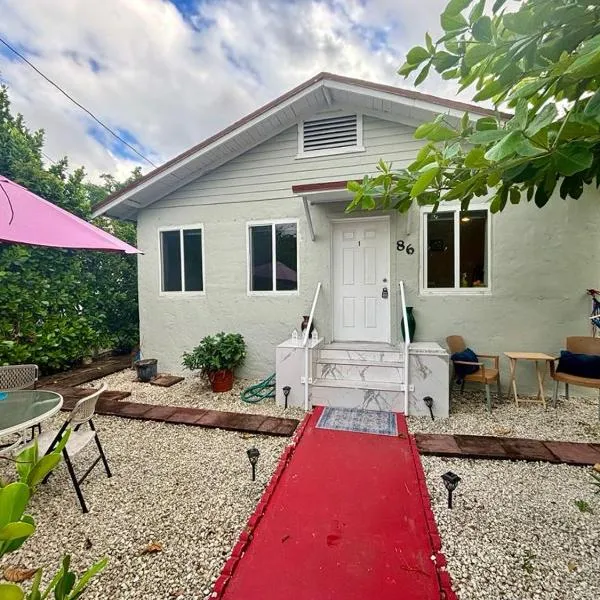 Beach vibes 2 bedrooms house, hotel in Miami